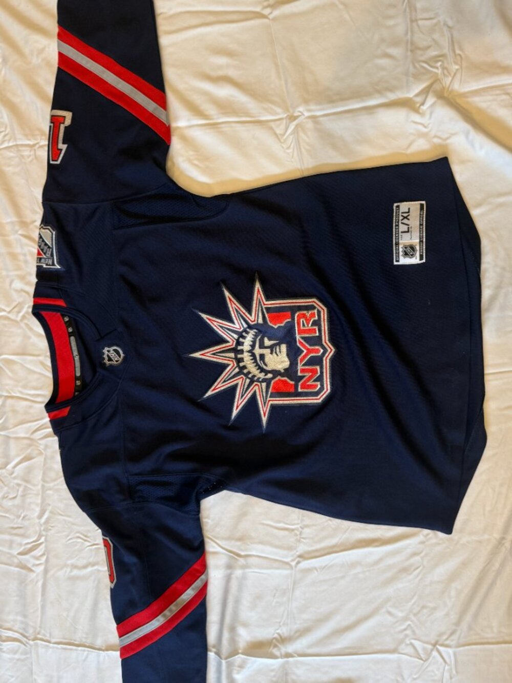 New York RangersKids L/XL NHL Panarin 10 Lady Liberty Jersey